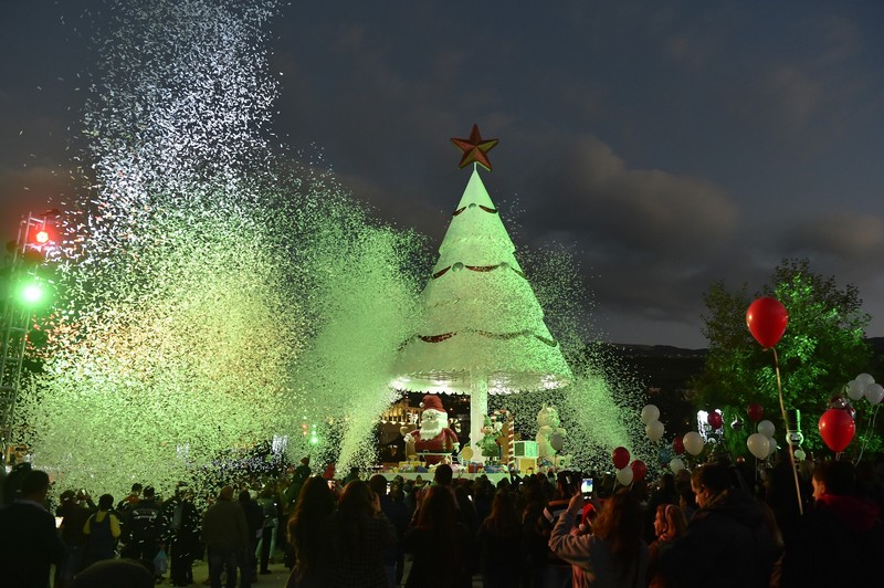 Christmas by the Lake 2016 Opening